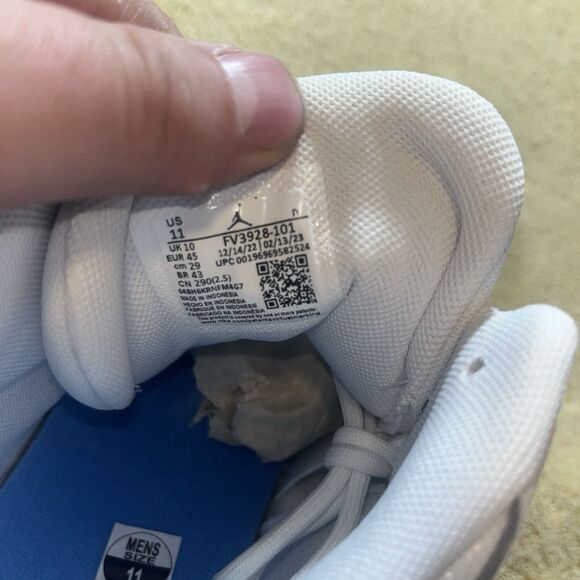 Size 11 - Air Jordan Jumpman Team 1 University Blue main image 12